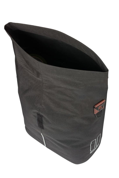 18356 Basil City bicycle shopper MIK studs black_6